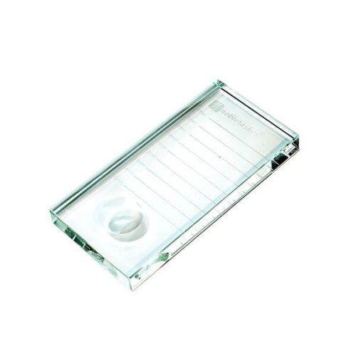 Podstawka kryształowa z oznaczeniami długości rzęs.jpg